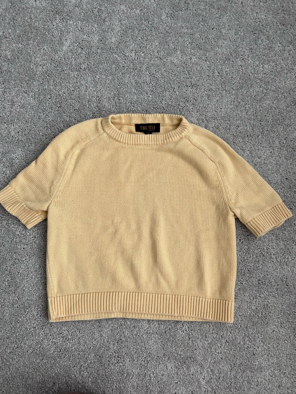 Truth Short Sleeve Crewneck Sweater - Light Yellow